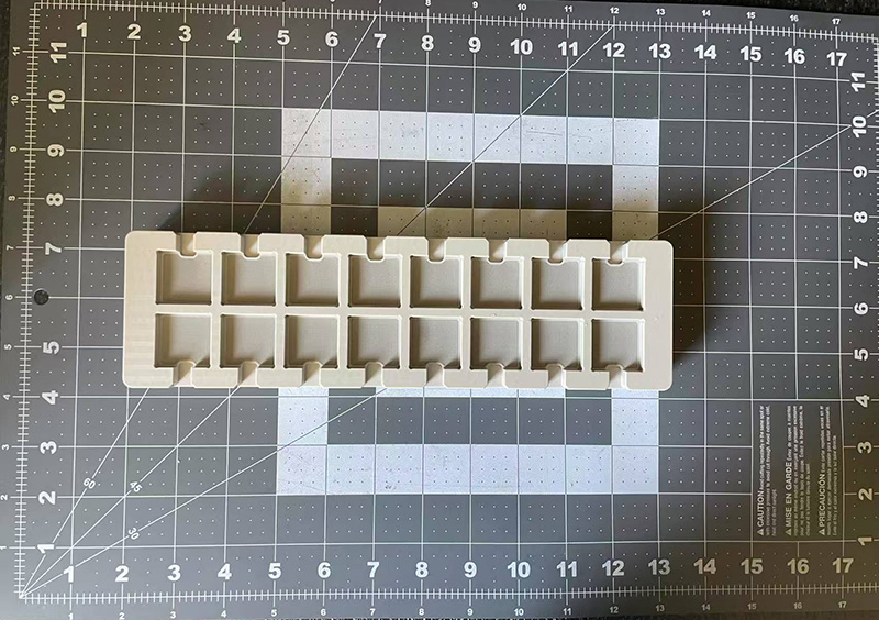 Porous chuck Tools Battery Fixture