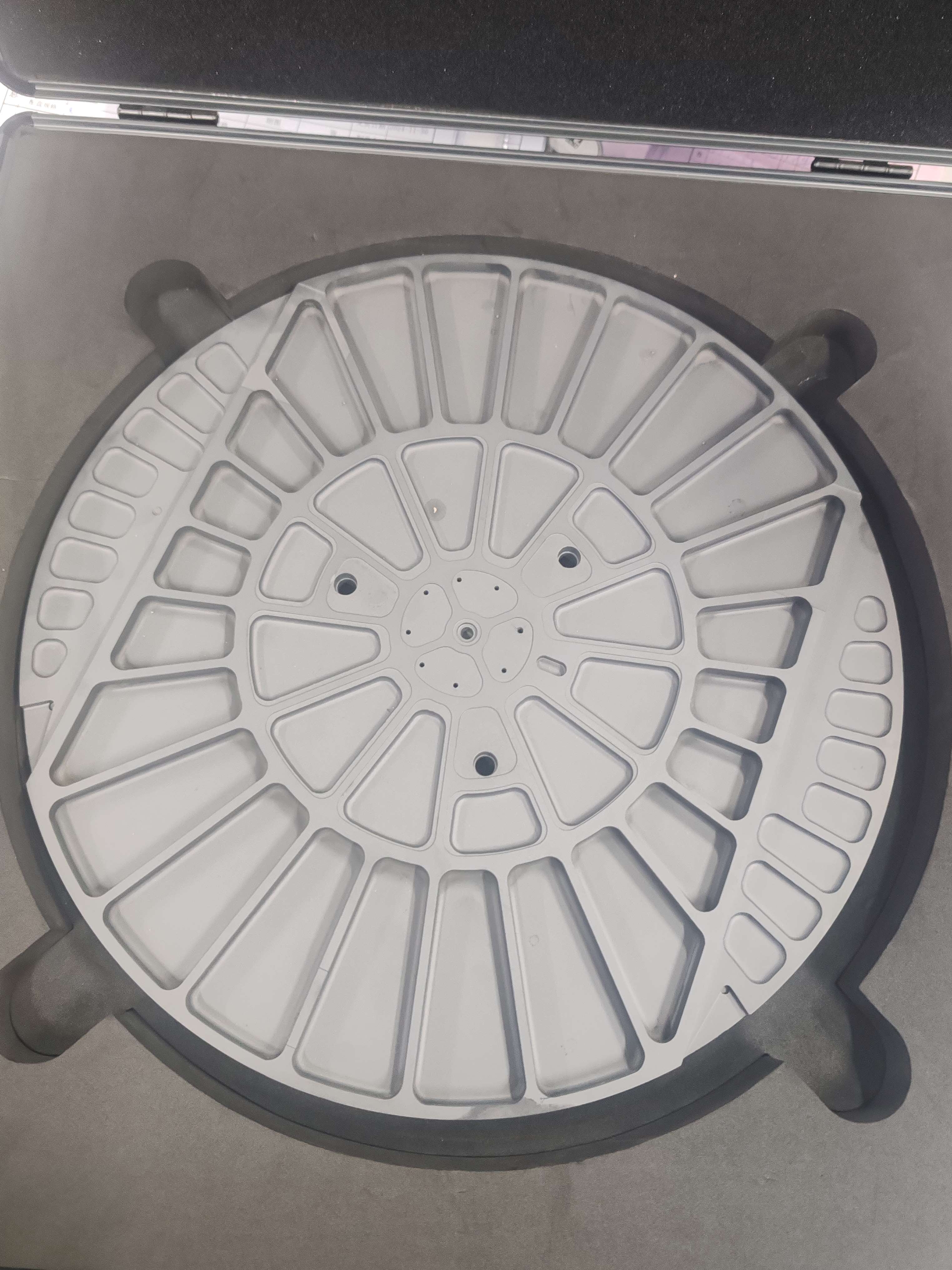 SiSiC SSiC Ceramic Pin Chuck for Lithographic,Metrology, Hybrid Bonding Etc