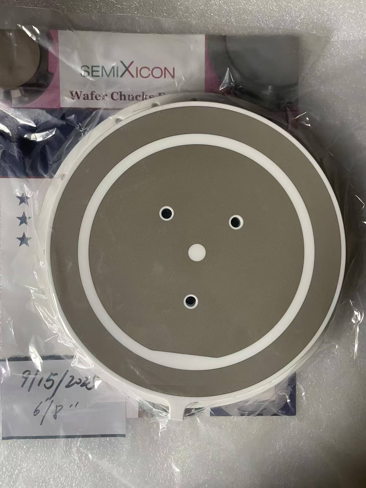 Wafer chuck porous ceramic chuck vacuum chuck