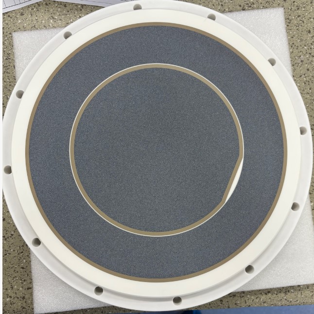 Porous ceramic vacuum chuck table