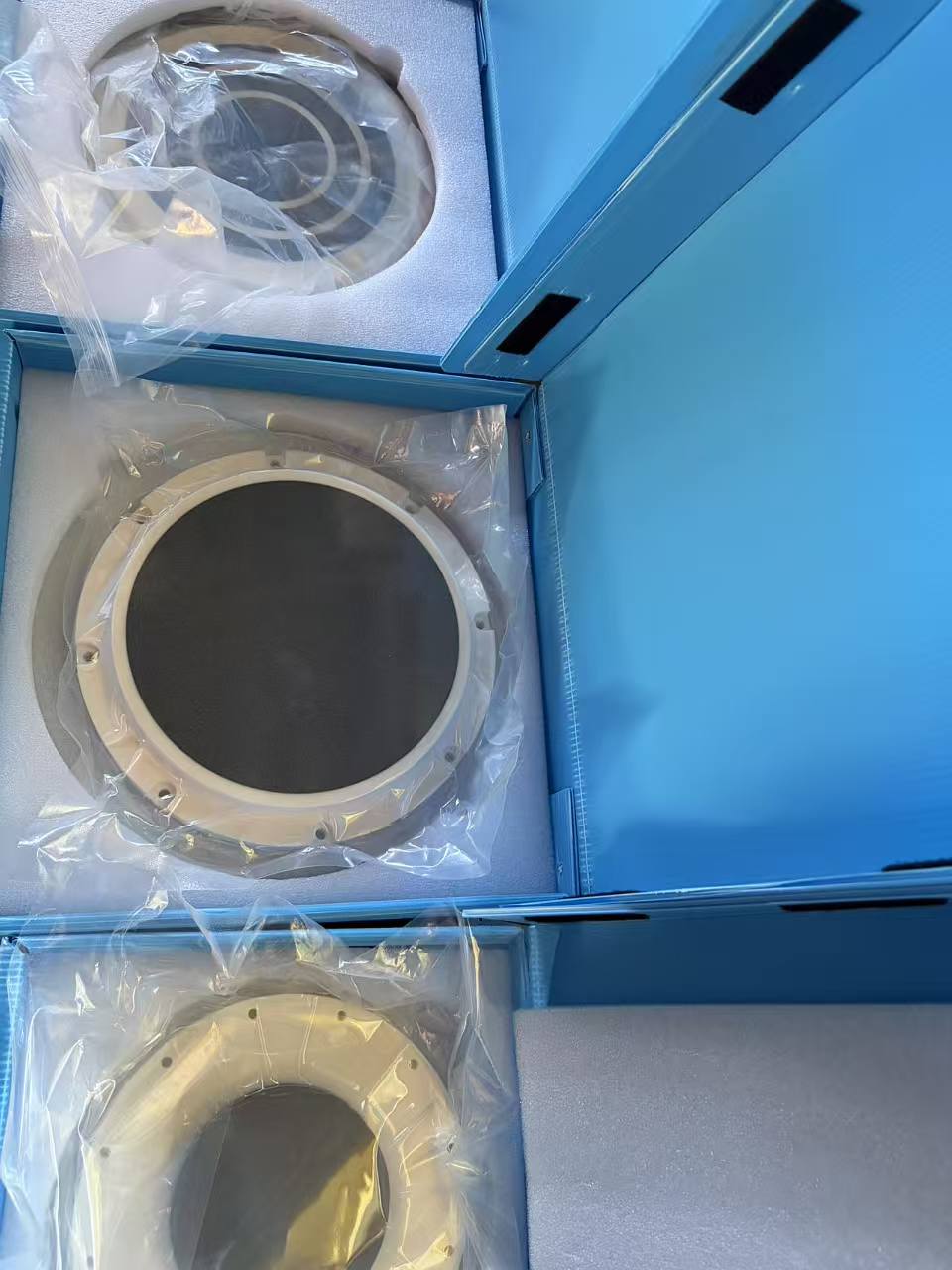 porous ceramic vacuum chuck wafer back thinning grinding.jpg